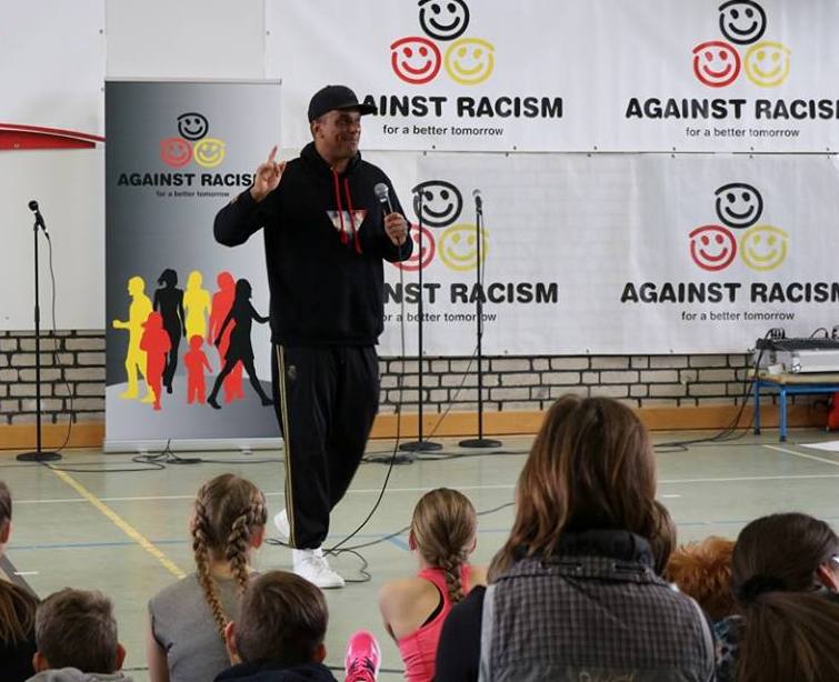 Martin Rietsch alias 2schneidig engagiert sich bei den Internationalen Wochen gegen Rassismus
