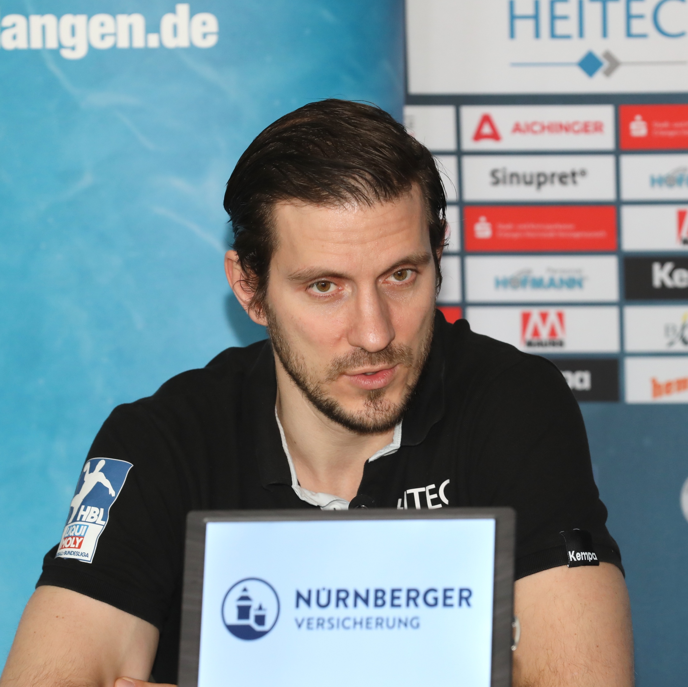 (#Jocki_Foto, Erlangen) - HCE-Trainer Michael Haaß: „Nordhorn hat sehr gute Spieler in ihren Reihen“