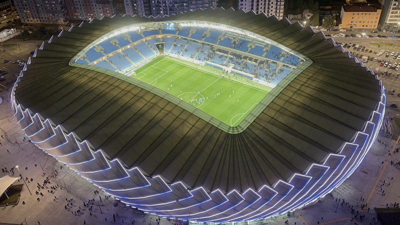 Batumi ist die Boomstadt Nr 1 in Georgien, das progressive Stadion zeigt, wie sehr die Stadt nach vorne prescht...