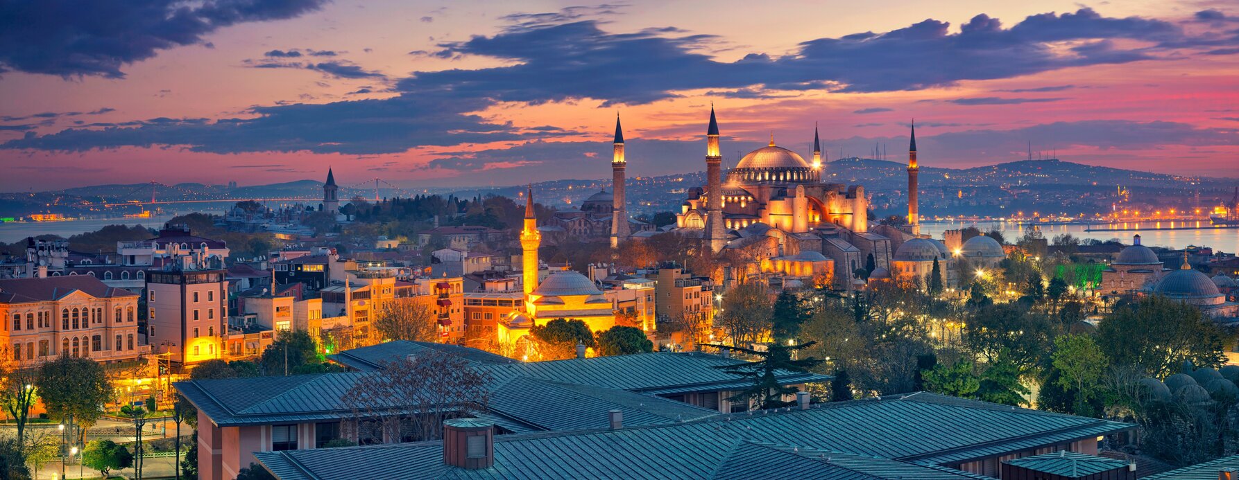 Istanbul bei Nacht
