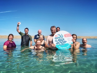 Geschafft hat diese Gruppe ihr Schwimmen in der Bucht Nr. 25. Einer von 34, die zur Auswahl stehen. Foto: National Trust for Jersey