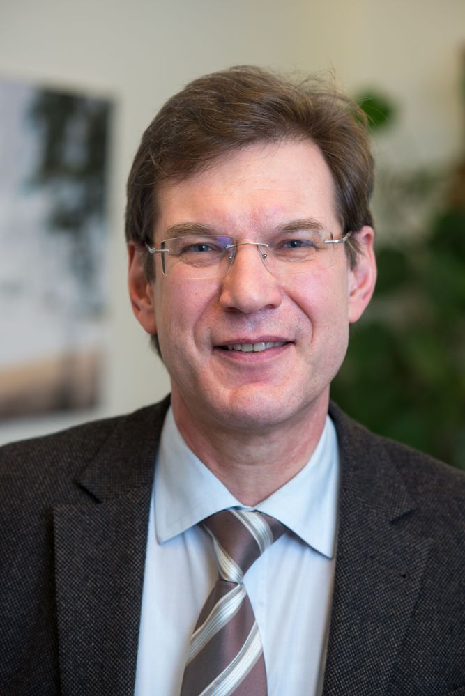 Chefarzt Dr. Bernhard Osen, Schön Klinik Bad Bramstedt