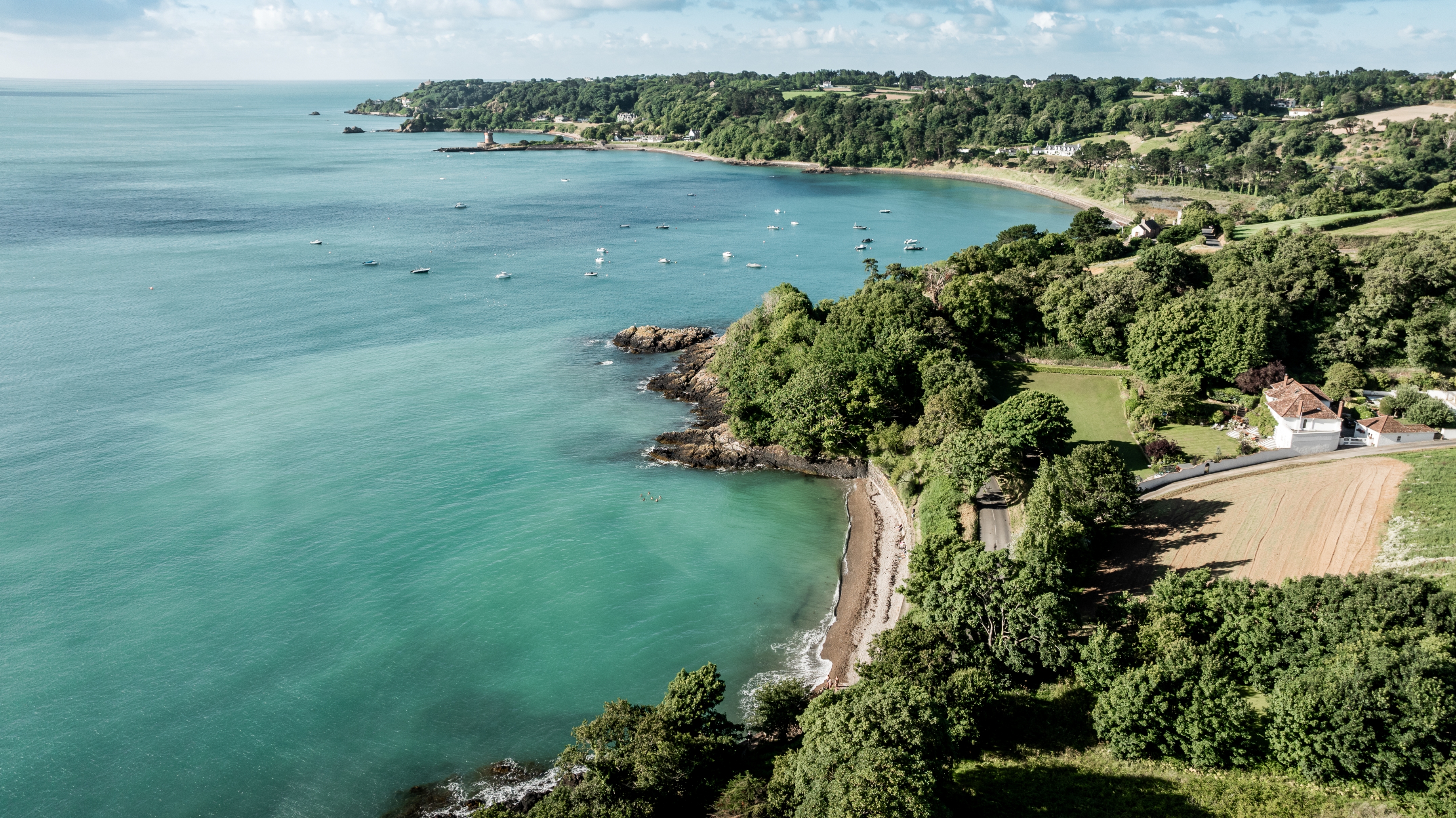 Jersey (hier St. Catherine's Bay) steht im Mittelpunkt der WDR-TV-Sendung "Wunderschön" am 18. Mai. (Foto: BAM Perspectives)		